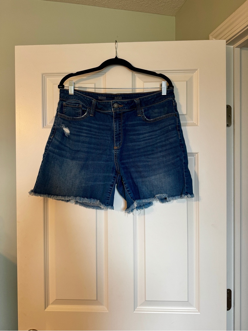 Ana Women's Dark Blue Denim Frayed Hem Shorts 16